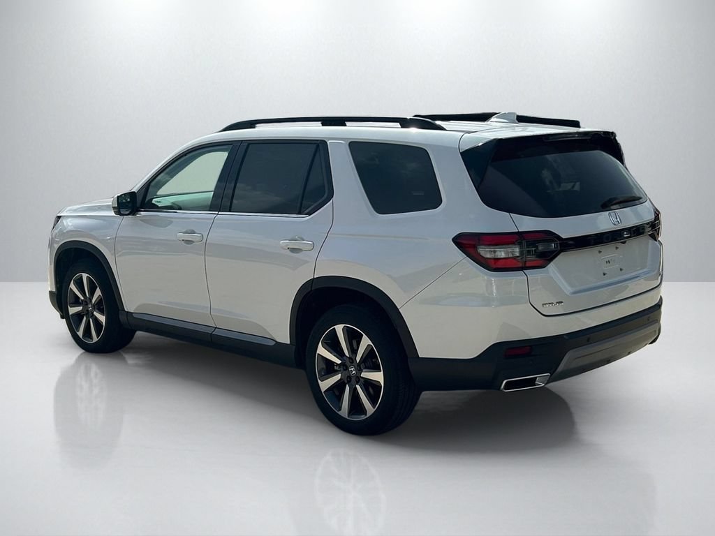 Used 2023 Honda Pilot Elite image 7