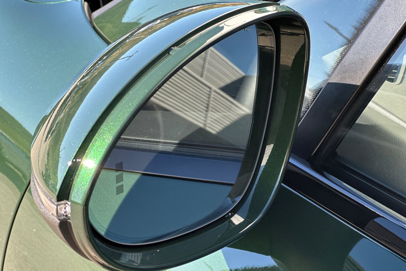 Certified 2025 Porsche Macan 4S Electric image 42