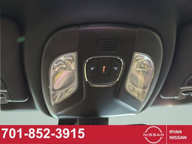 Used 2024 Jeep Compass Limited AWD/4WD image 32
