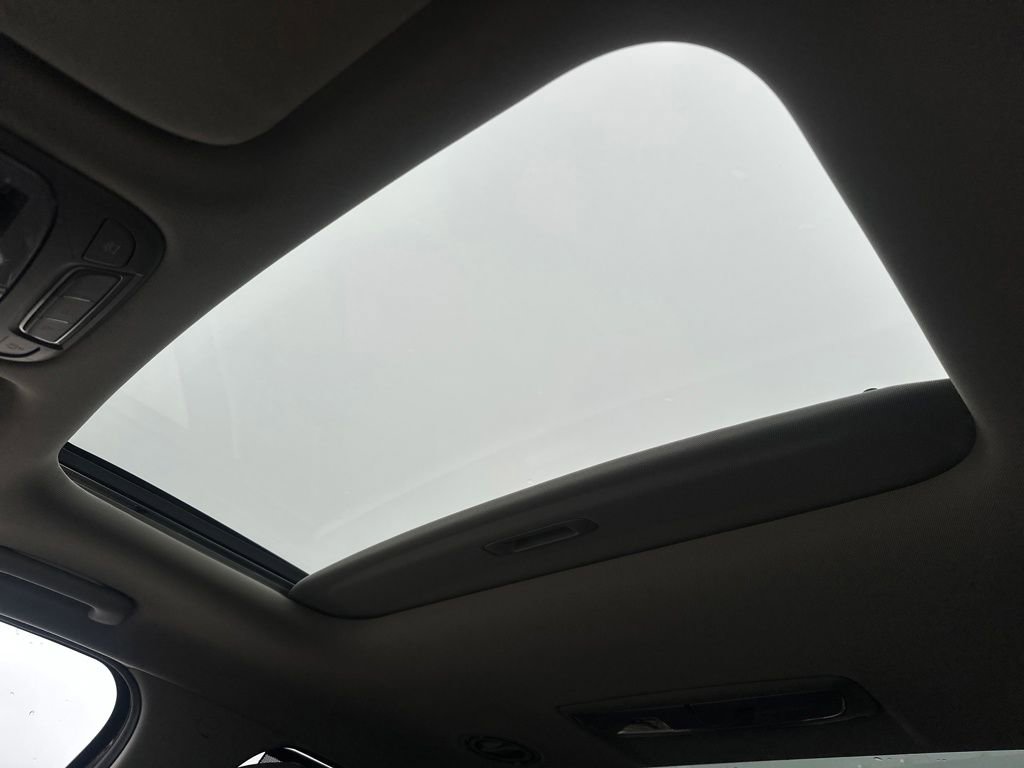 Used 2020 Kia Telluride SX w/ Towing Package image 19