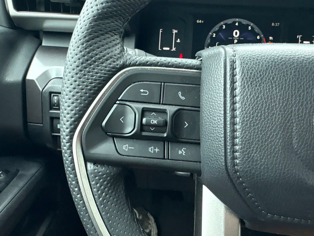 Used 2026 Toyota Tacoma SR5 AWD/4WD image 4