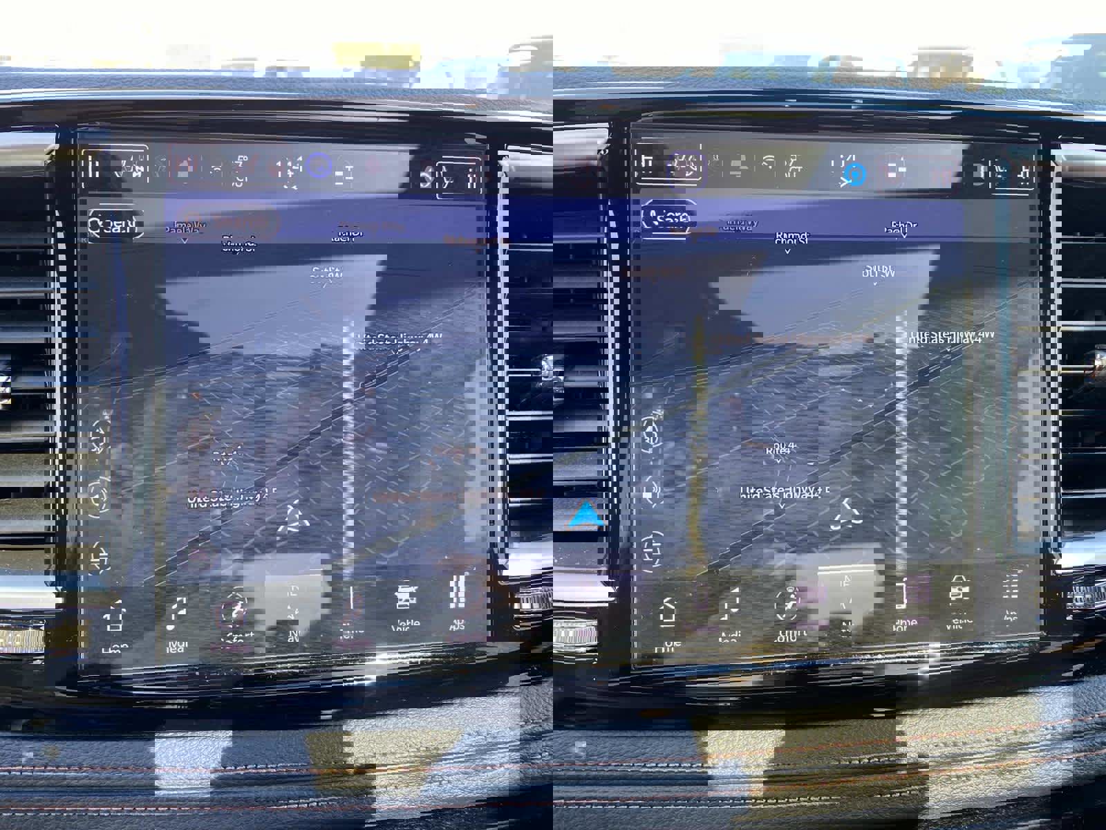 Certified 2025 Chrysler Pacifica Pinnacle image 12