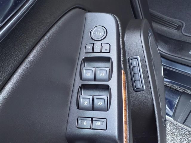 Used 2019 Chevrolet Tahoe Premier image 17