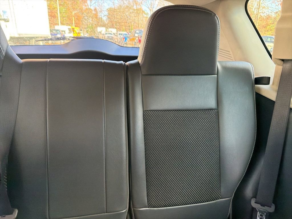 Used 2016 Jeep Compass Latitude image 17