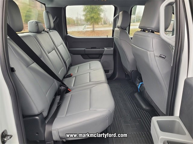 New 2026 Ford F250 XL w/ XL Chrome Package image 10