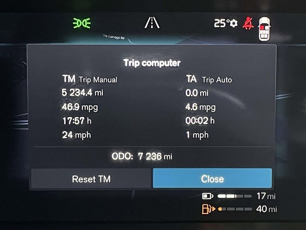 Used 2025 Volvo XC90 T8 Ultra image 15