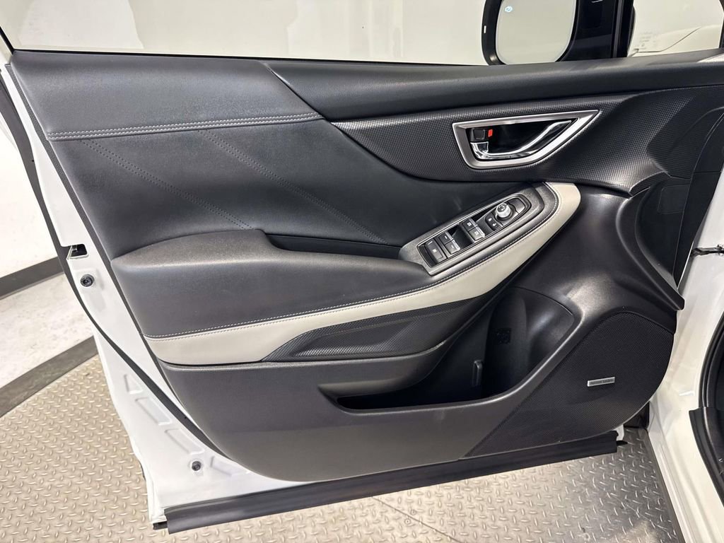 Used 2024 Subaru Forester Limited w/ Pop Package 2 image 15