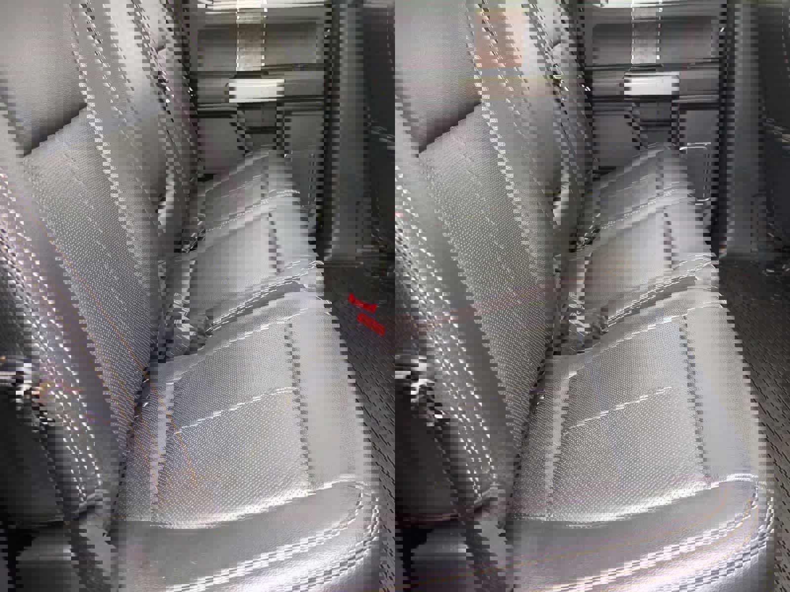 Used 2022 Ford F350 Lariat w/ Lariat Ultimate Package image 21