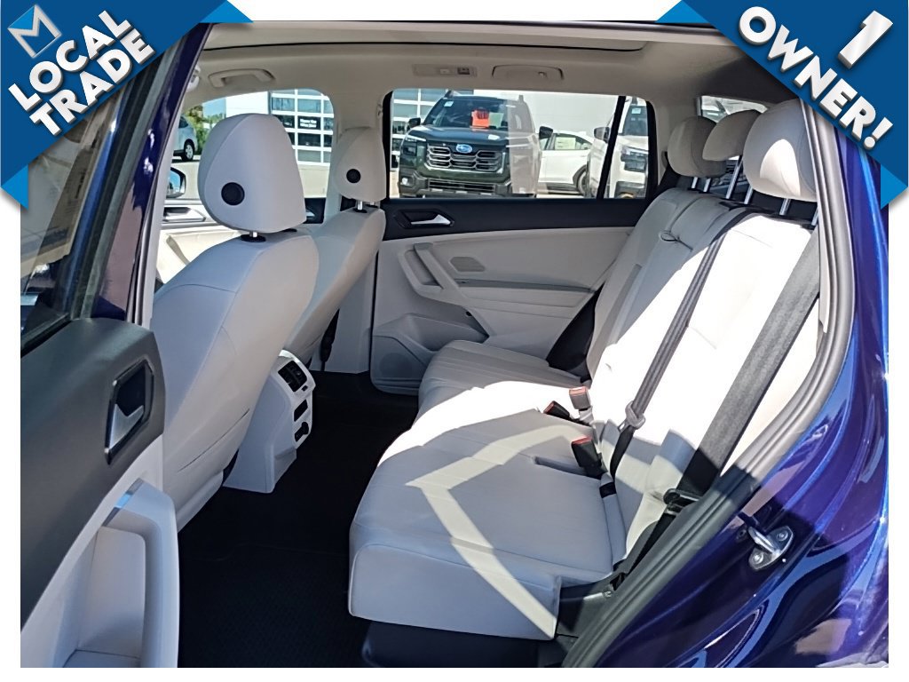 Used 2023 Volkswagen Tiguan SE w/ Panoramic Sunroof Package AWD/4WD image 28