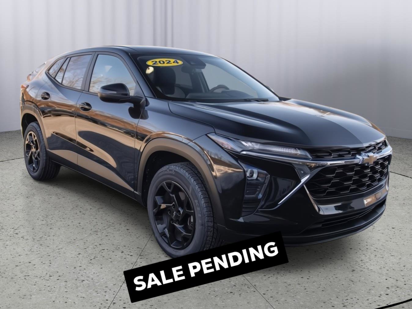 Used 2024 Chevrolet Trax LS w/ LS Convenience Package