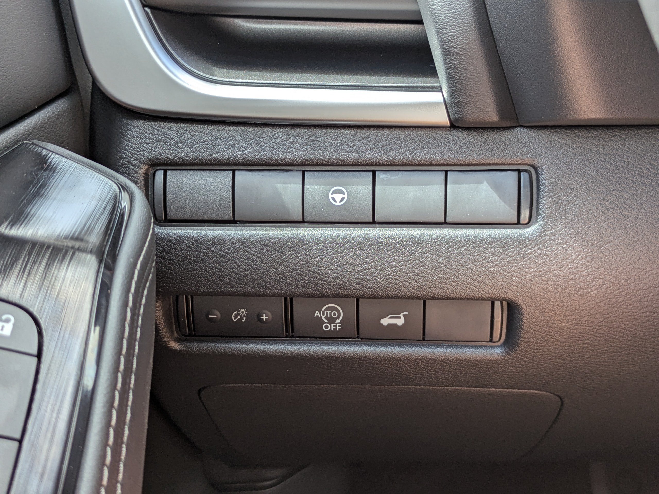 New 2026 Nissan Rogue SV FWD image 26