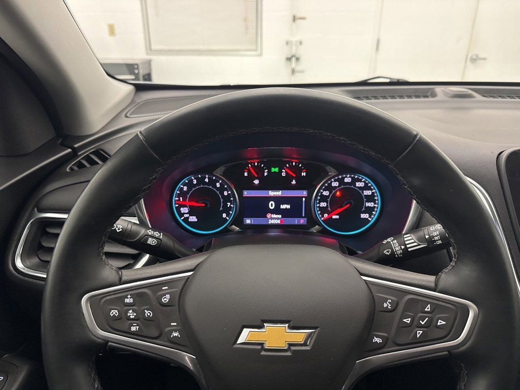 Used 2023 Chevrolet Equinox LT image 24