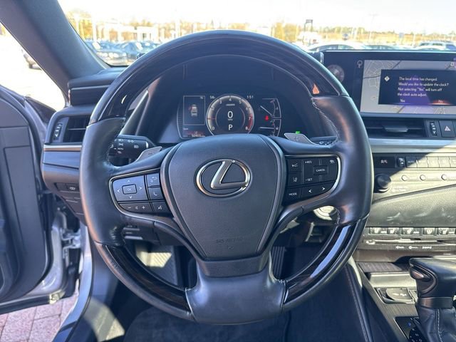 Used 2019 Lexus ES 350 w/ Accessory Package 2 image 15