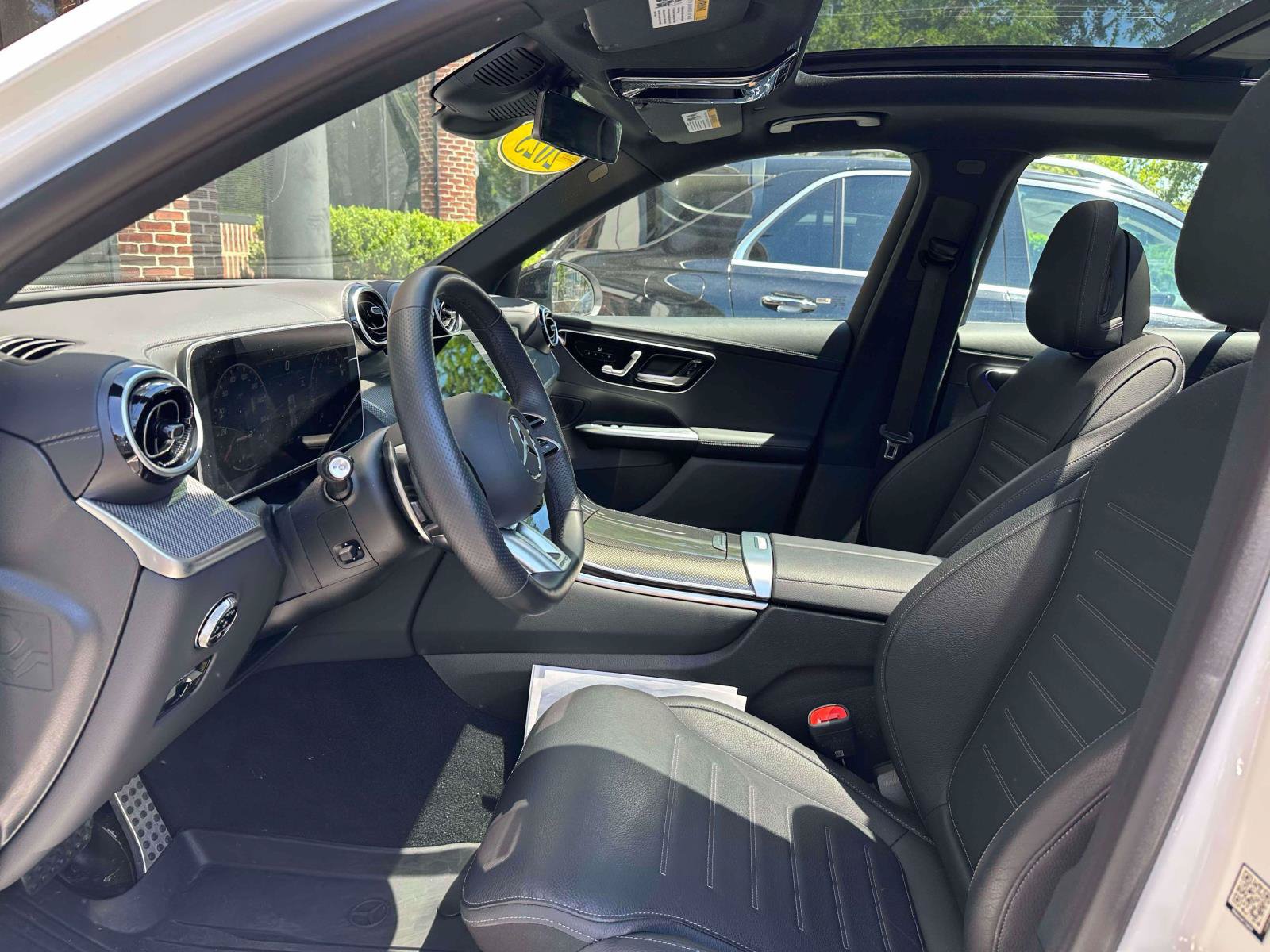 Certified 2025 Mercedes-Benz GLC 43 AMG 4MATIC image 18