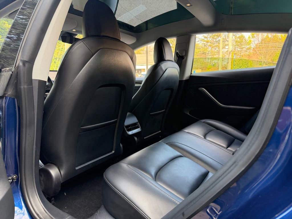 Used 2021 Tesla Model 3 Standard Range image 28