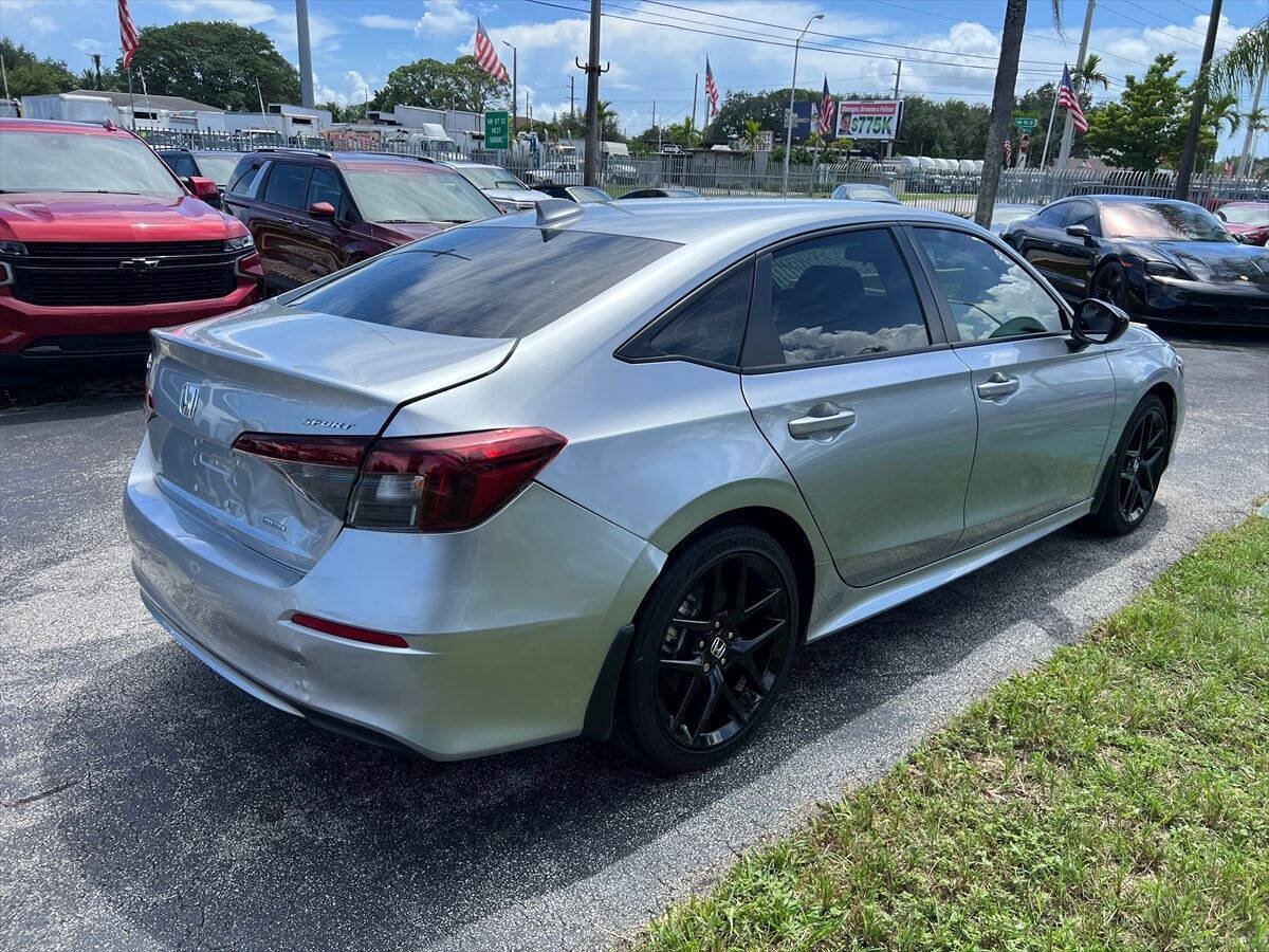Used 2025 Honda Civic FWD Hybrid Sedan image 5