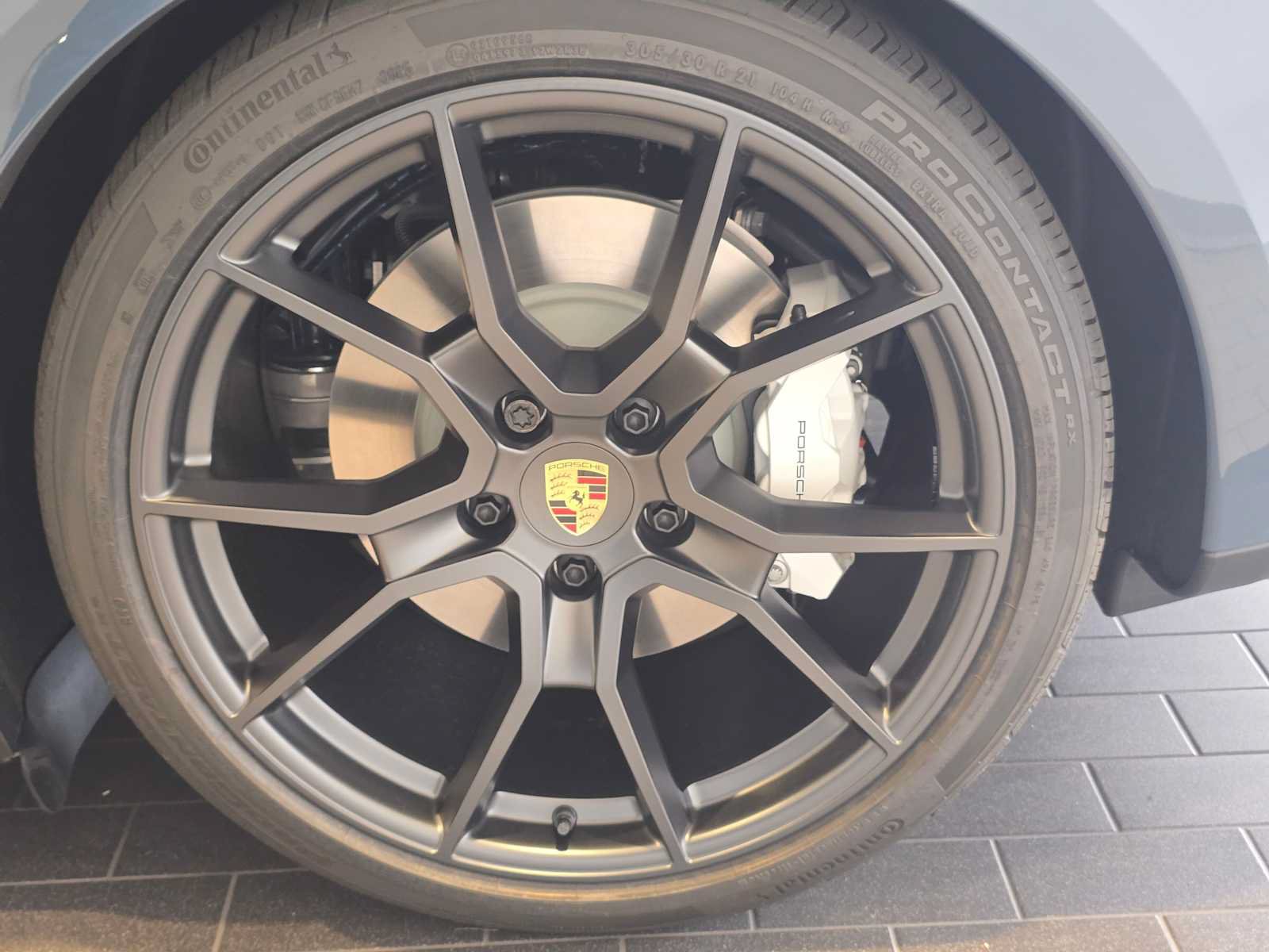 New 2026 Porsche Taycan GTS AWD/4WD image 11