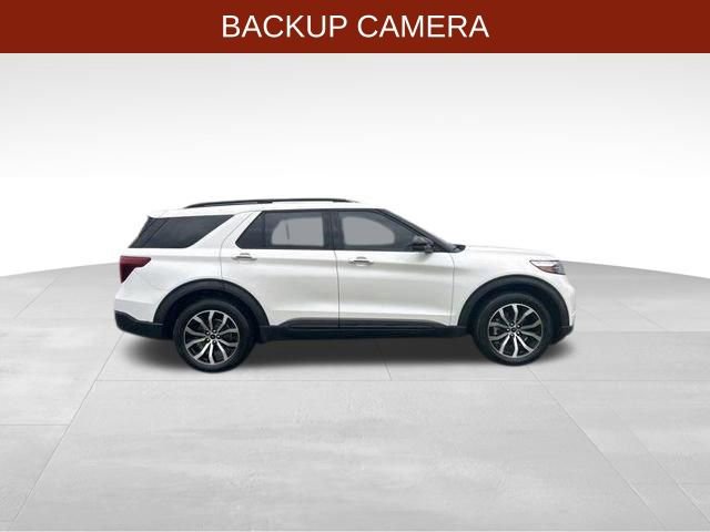 Used 2020 Ford Explorer ST w/ Premium Technology Package image 8