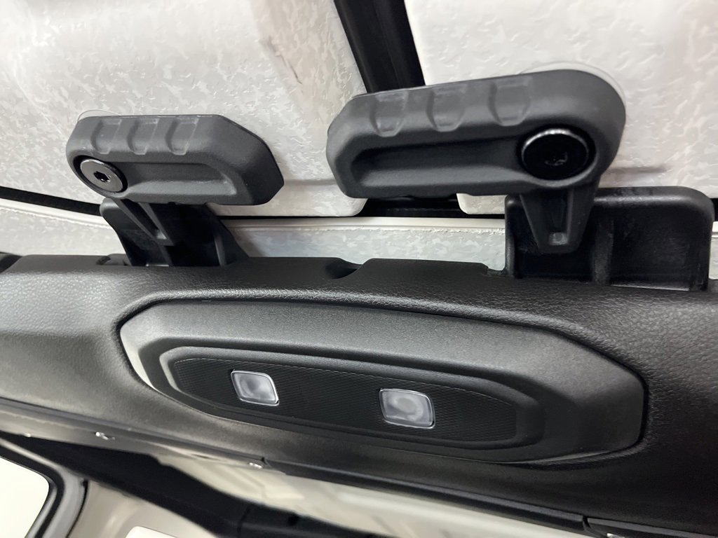 New 2026 Jeep Wrangler Unlimited Rubicon w/ Xtreme 35 Tire Package image 22