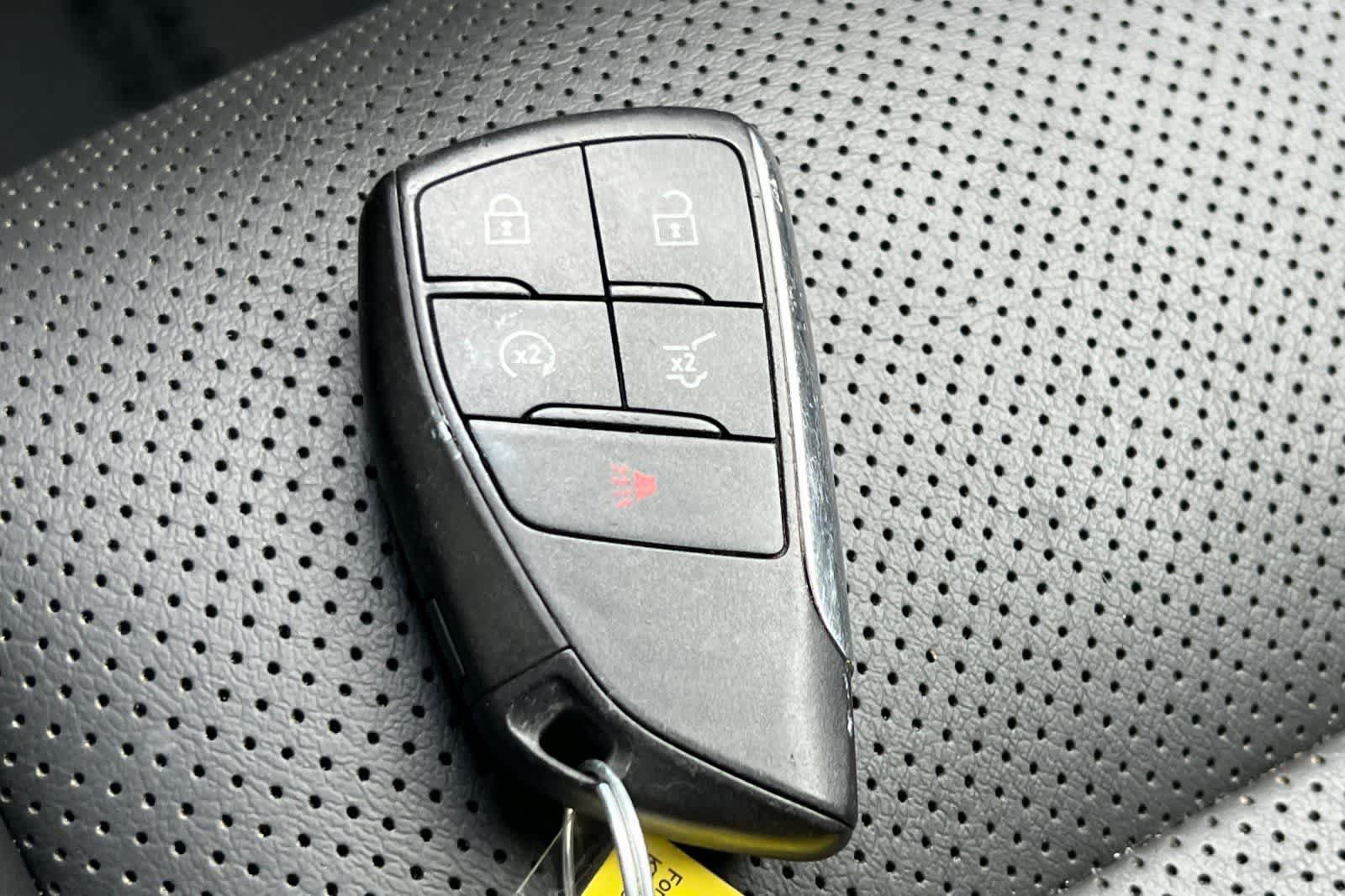 Used 2023 Buick Envision Essence FWD image 26