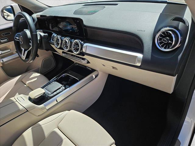 Used 2023 Mercedes-Benz GLB 250 image 20