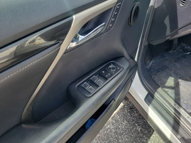 Used 2018 Lexus RX 350L FWD w/ Accessory Package image 11