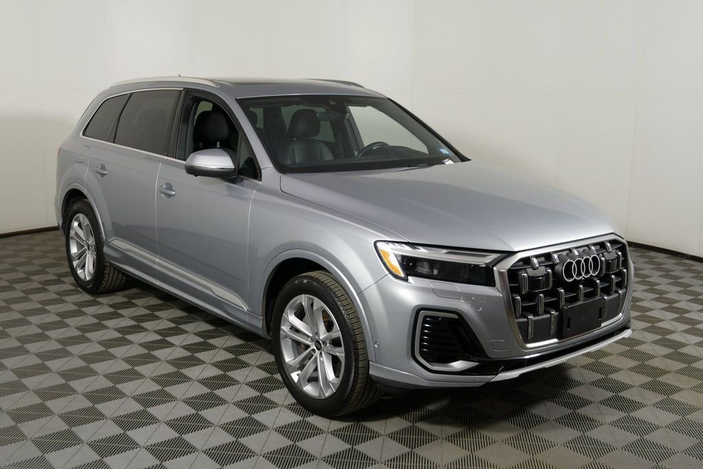 Used 2025 Audi Q7 3.0T Premium Plus AWD/4WD image 1