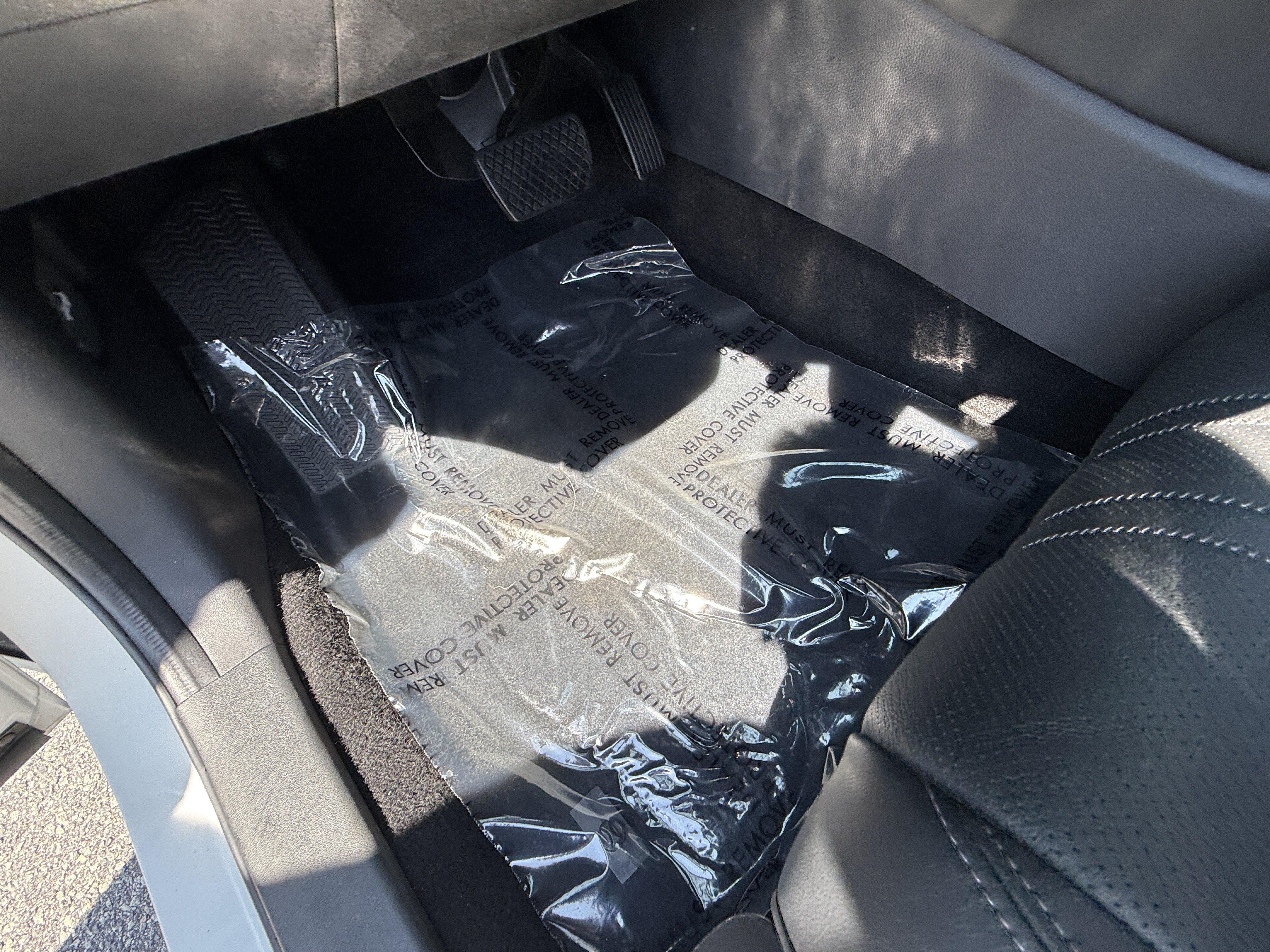 Certified 2024 Honda HR-V EX-L image 5