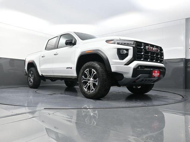Used 2024 GMC Canyon AT4 w/ AT4 Premium Package image 44