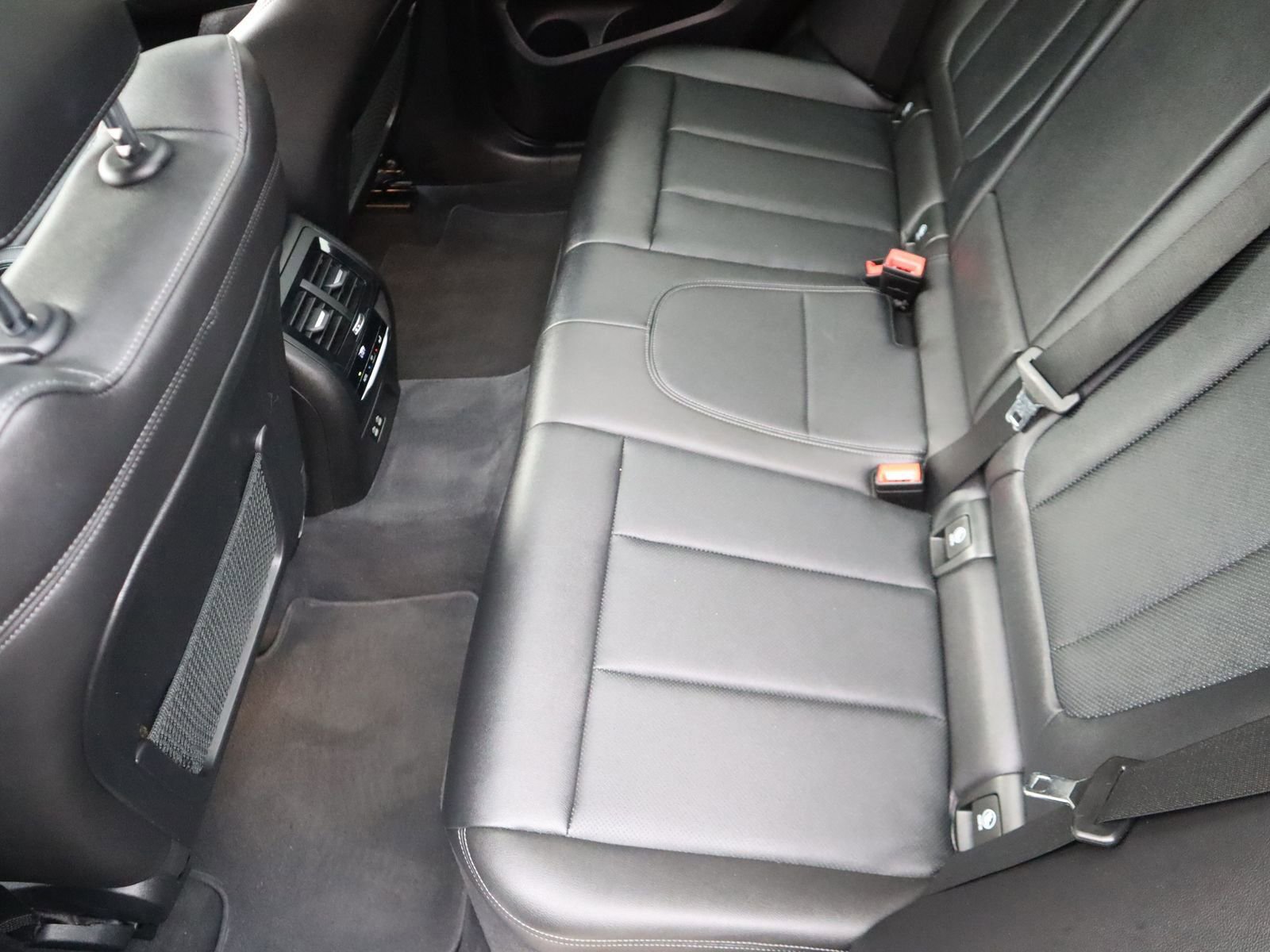 Used 2023 BMW X3 xDrive30i image 57