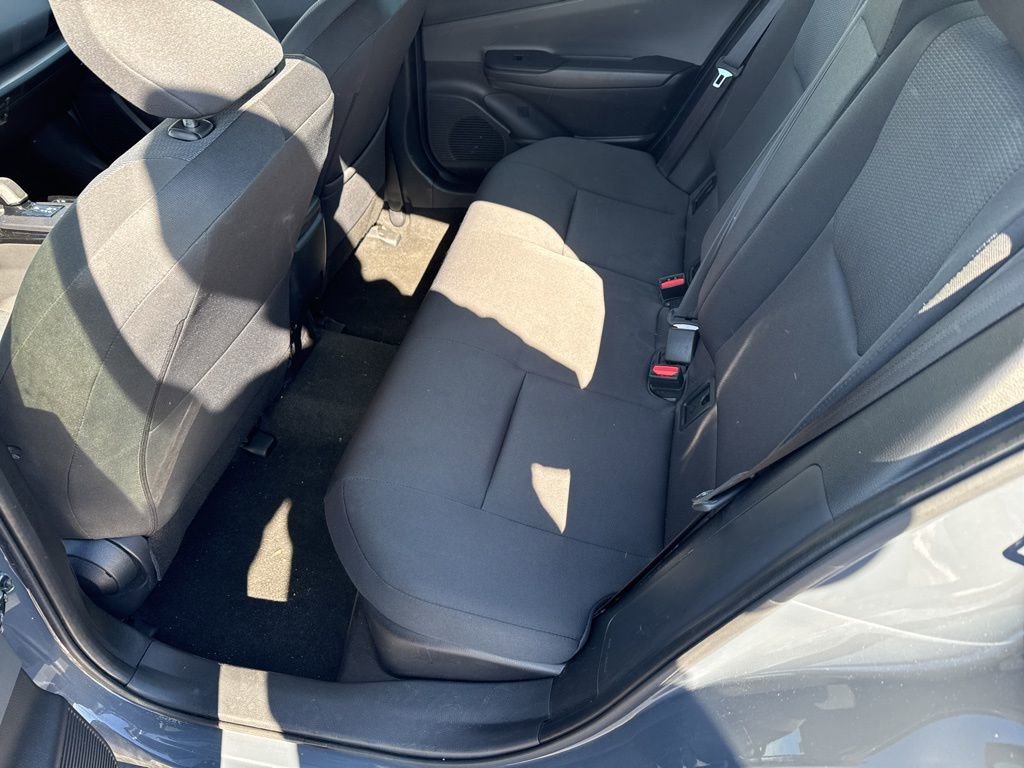 Used 2024 Toyota Prius LE image 20