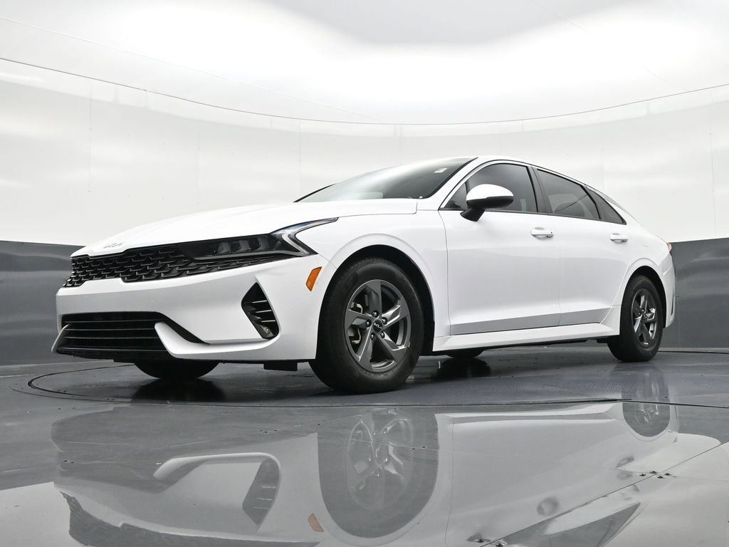 Used 2023 Kia K5 LXS image 23
