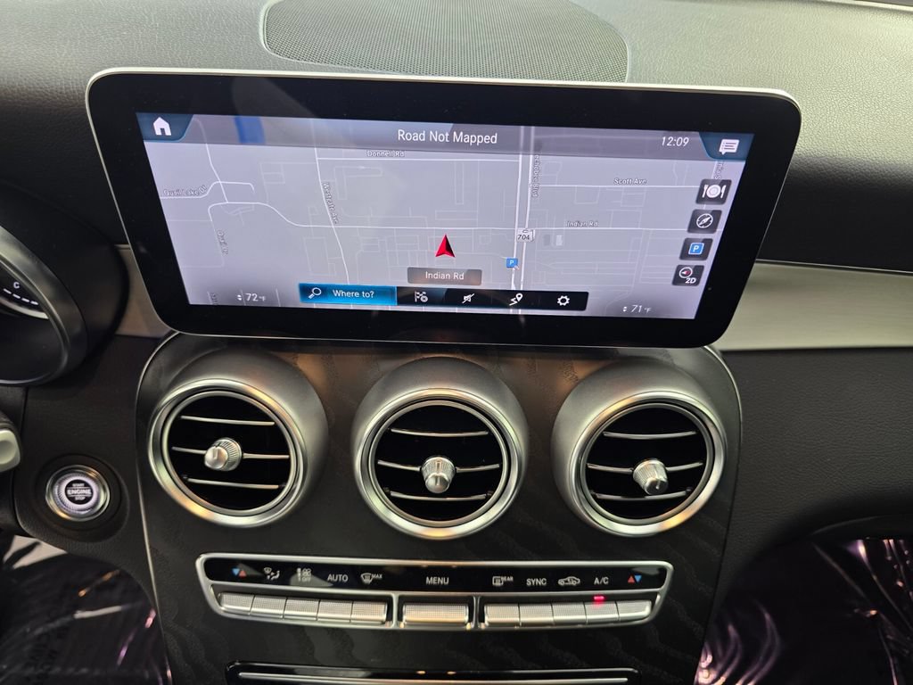Certified 2021 Mercedes-Benz GLC 300 image 22