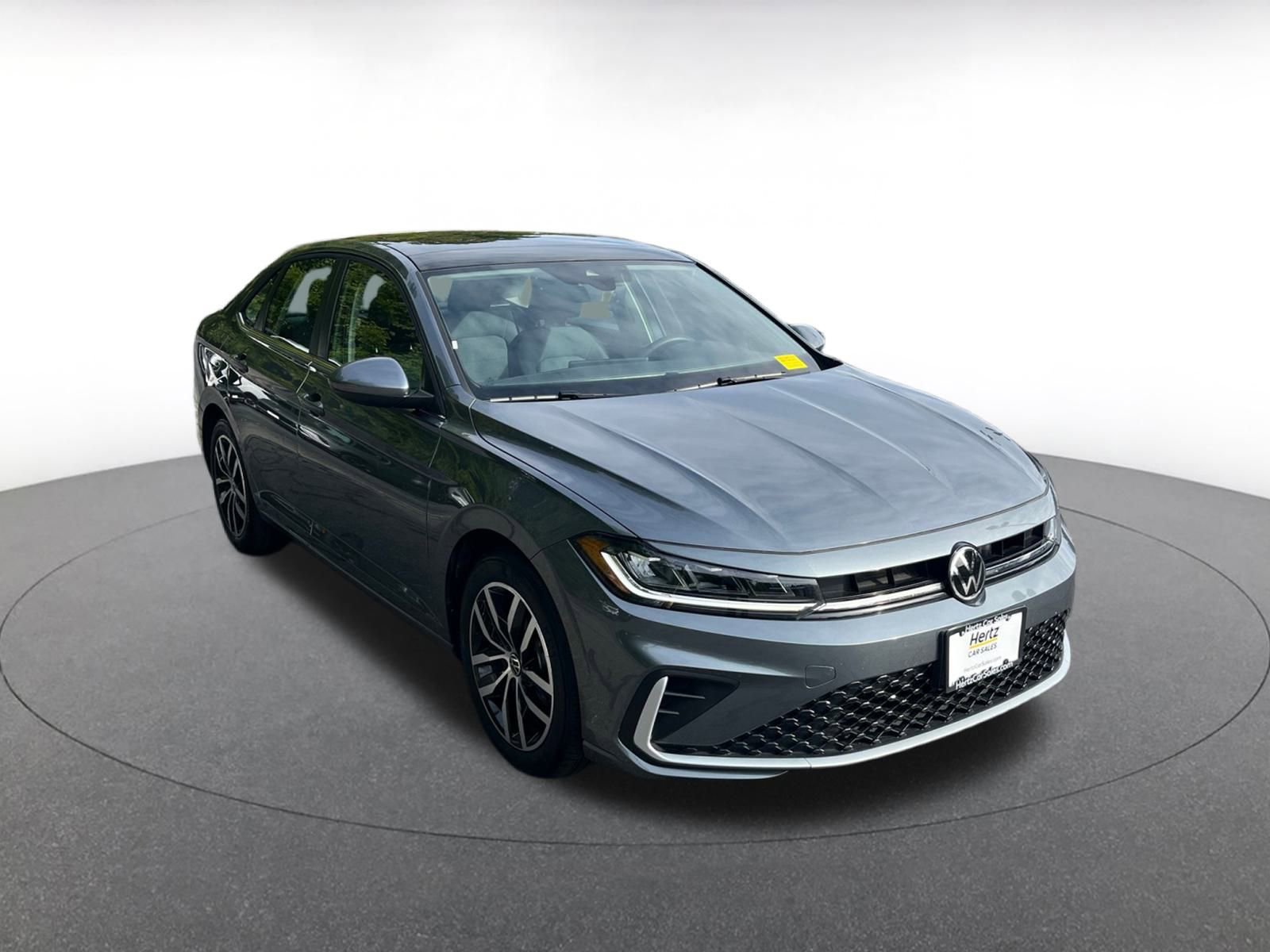 Used 2025 Volkswagen Jetta SE video 2