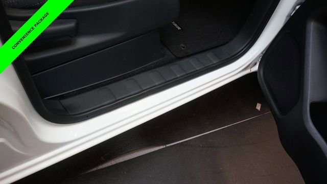 Certified 2025 Nissan Frontier SV w/ SV Convenience Package AWD/4WD image 63