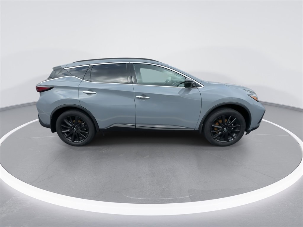 Used 2023 Nissan Murano SV w/ SV Midnight Edition Package image 9
