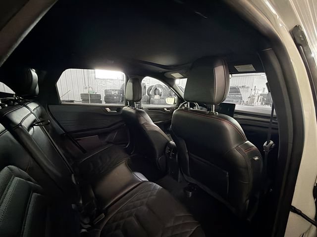 Used 2023 Ford Escape ST-Line Elite w/ Premium Technology Package AWD/4WD image 11
