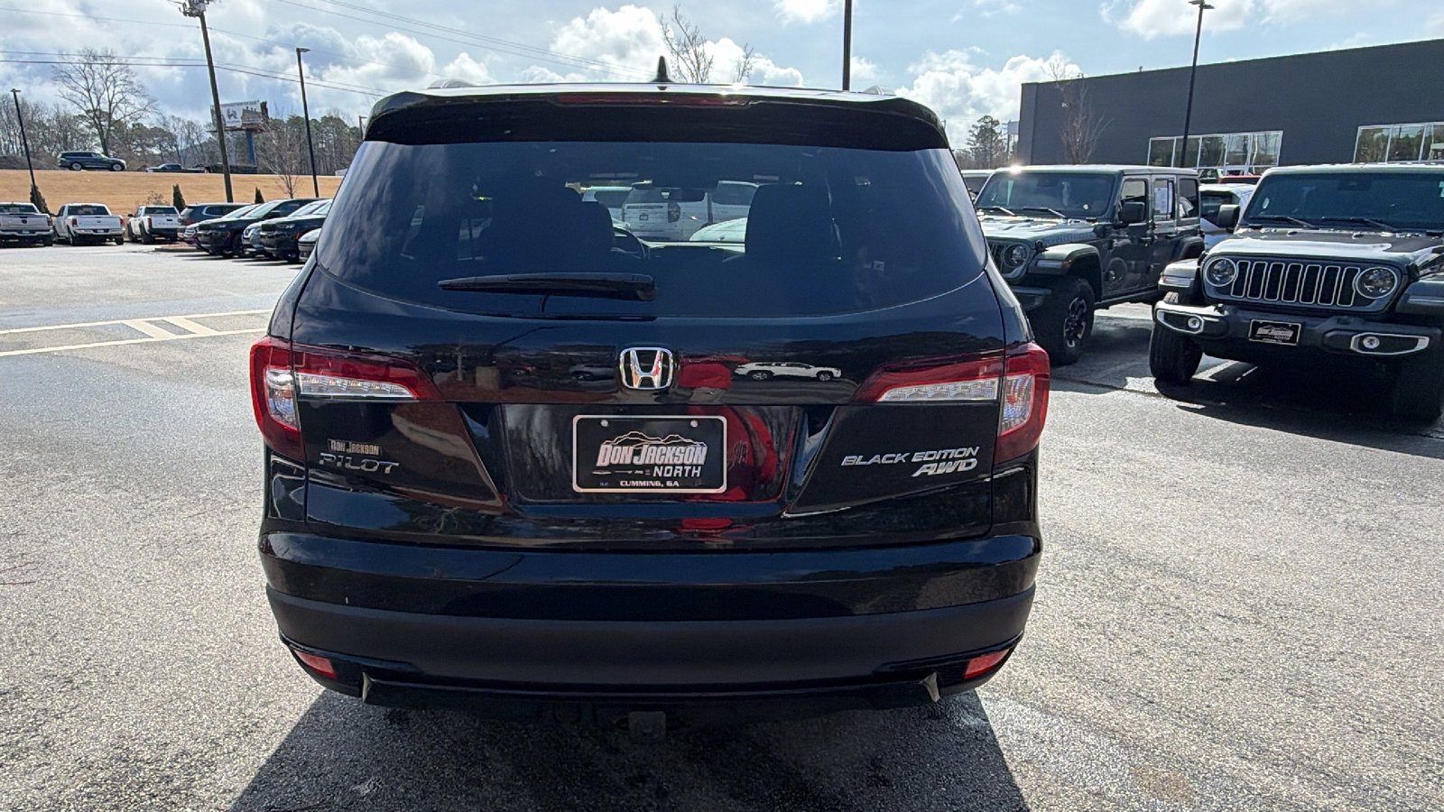 Used 2021 Honda Pilot Black Edition image 9
