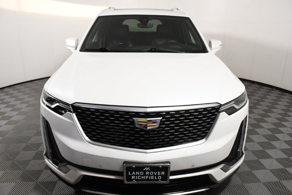 Used 2023 Cadillac XT6 Premium Luxury w/ Technology Package AWD/4WD image 10