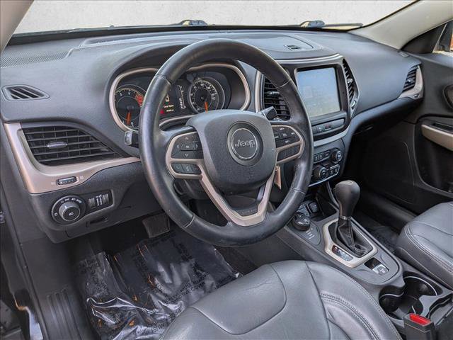 Used 2017 Jeep Cherokee Latitude w/ Safety/Convenience Group image 10