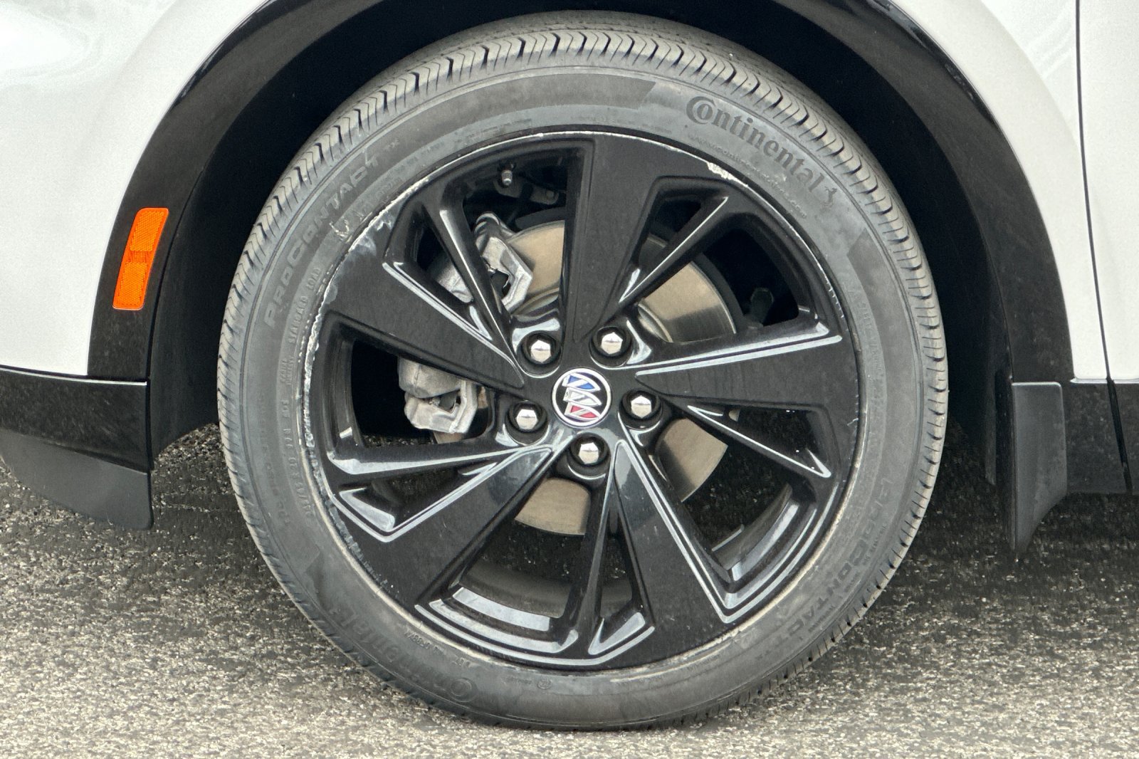 Certified 2023 Buick Envision Preferred w/ Sport Touring Package AWD/4WD image 36