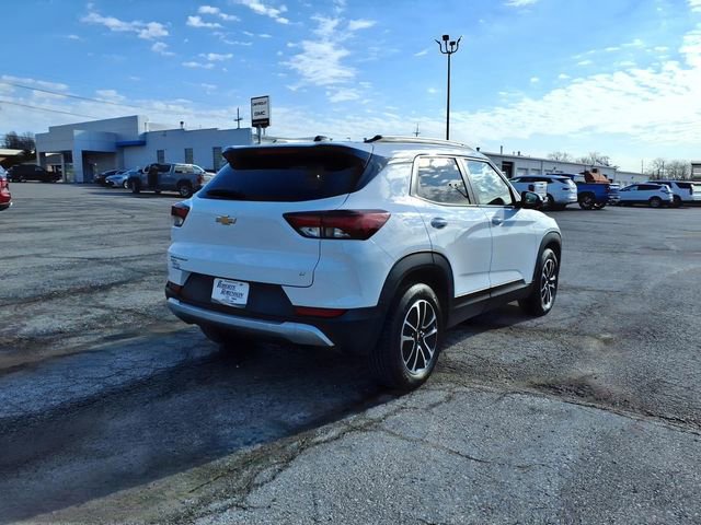 Used 2025 Chevrolet TrailBlazer LT FWD image 18
