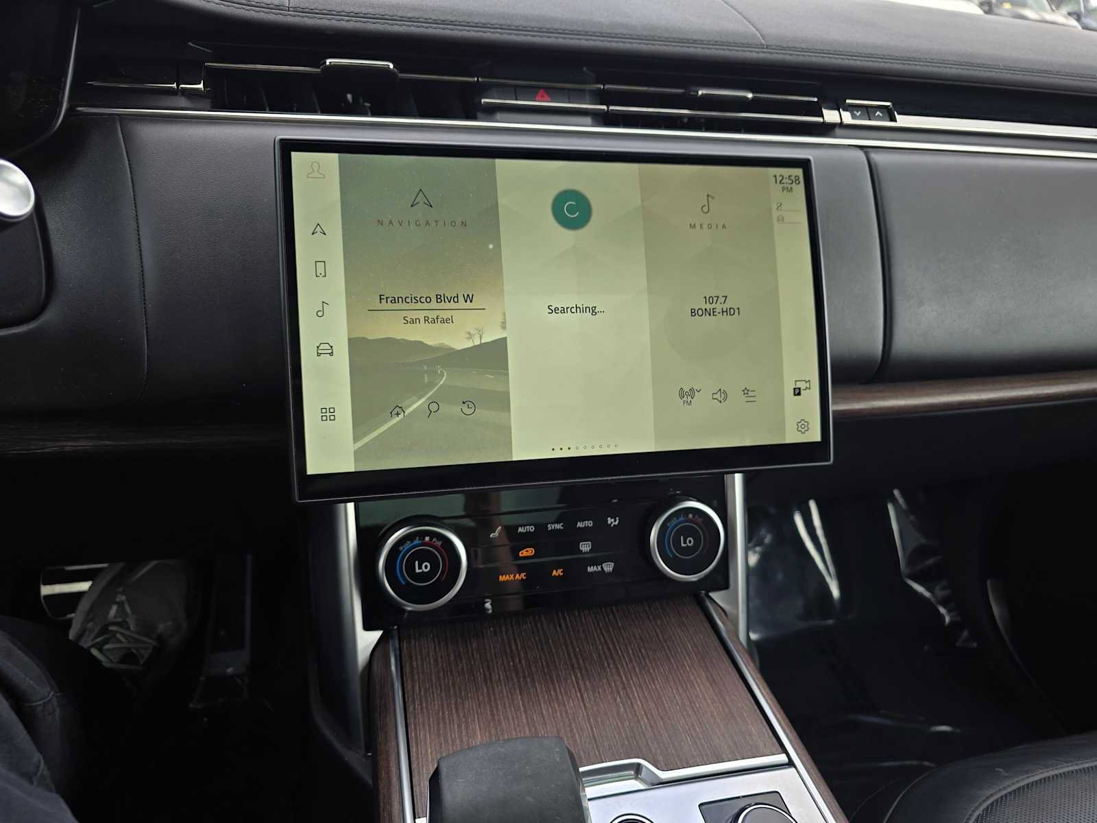 Used 2023 Land Rover Range Rover SE AWD/4WD image 27