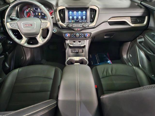 Used 2024 GMC Terrain Denali w/ Denali Premium Package image 17