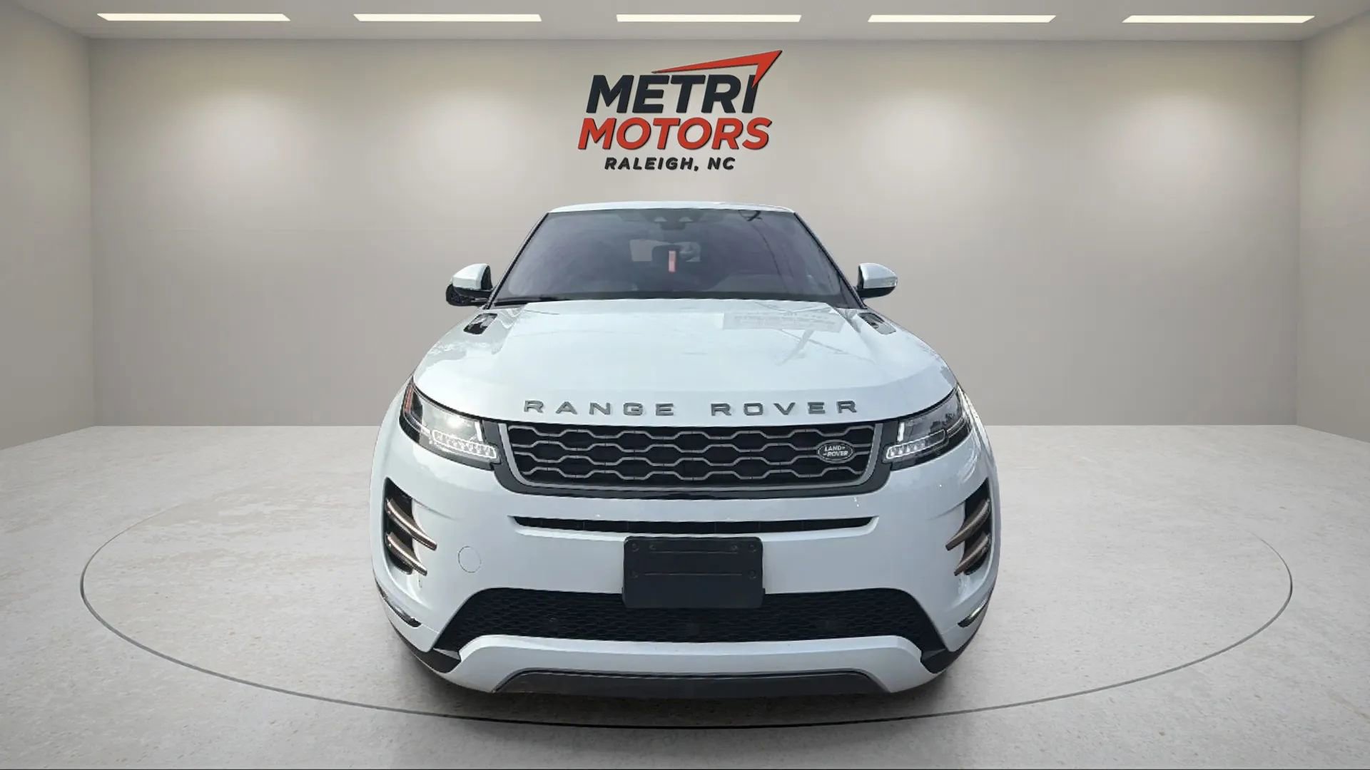 Used 2020 Land Rover Range Rover Evoque R-Dynamic S image 8