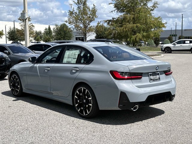 New 2026 BMW 330i Sedan w/ M Sport Package RWD image 5