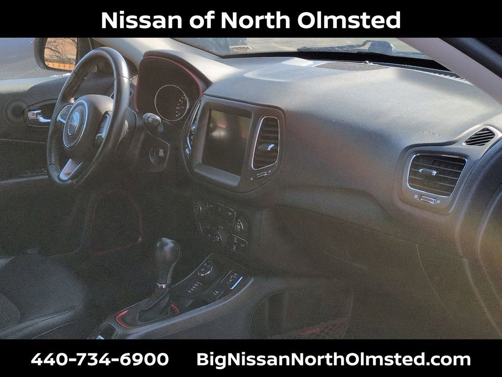 Used 2020 Jeep Compass Trailhawk image 23