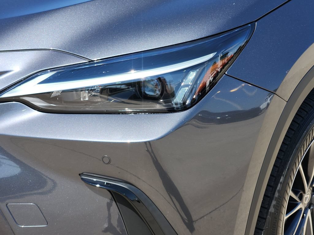 Used 2025 Lexus NX 350h AWD w/ Cold Area Package image 12