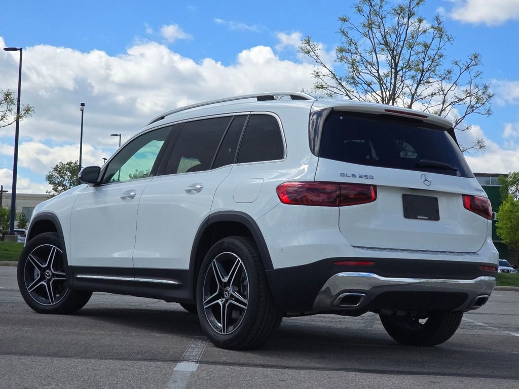 Certified 2026 Mercedes-Benz GLB 250 4MATIC image 14