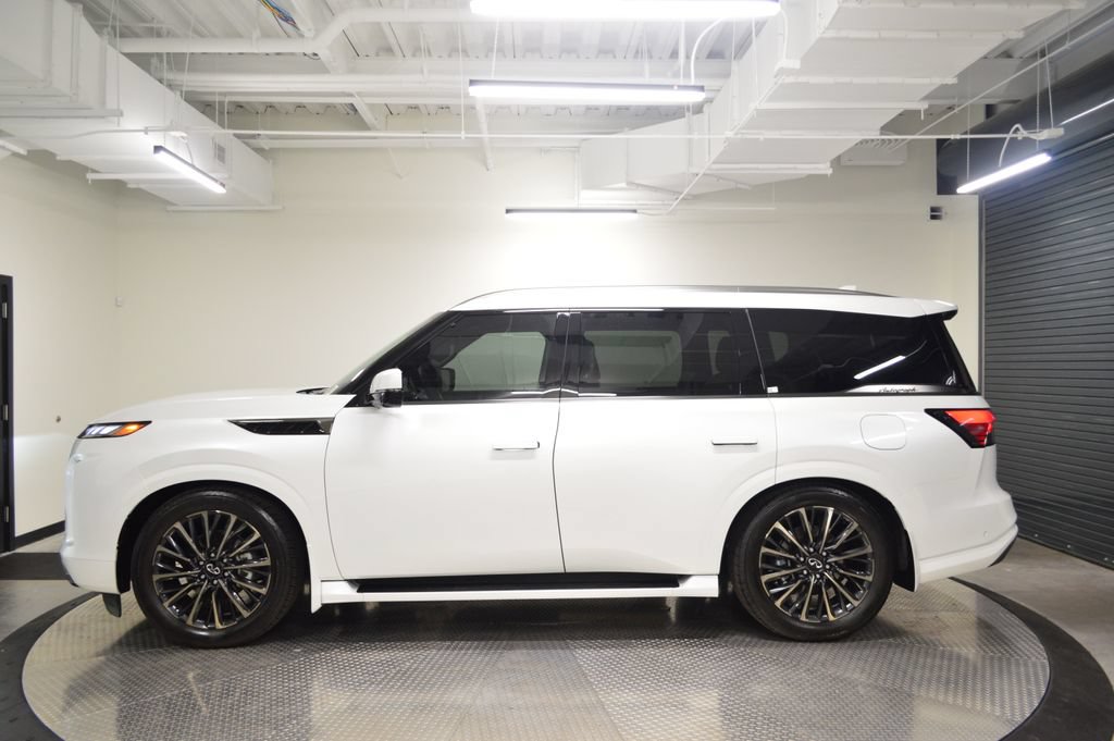 Certified 2026 INFINITI QX80 Autograph w/ Premium Cargo Package AWD/4WD image 2